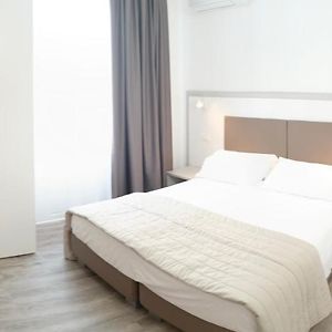Camera con letto king size